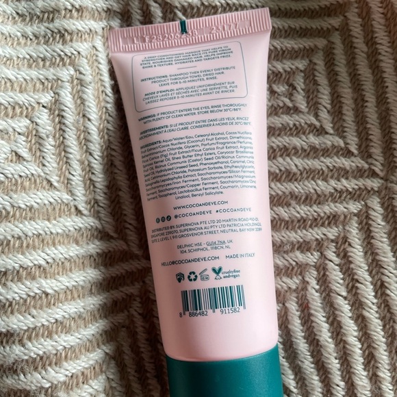 Coco & Eve Like A Virgin Hair Masque - 60ml - Picture 3 of 5